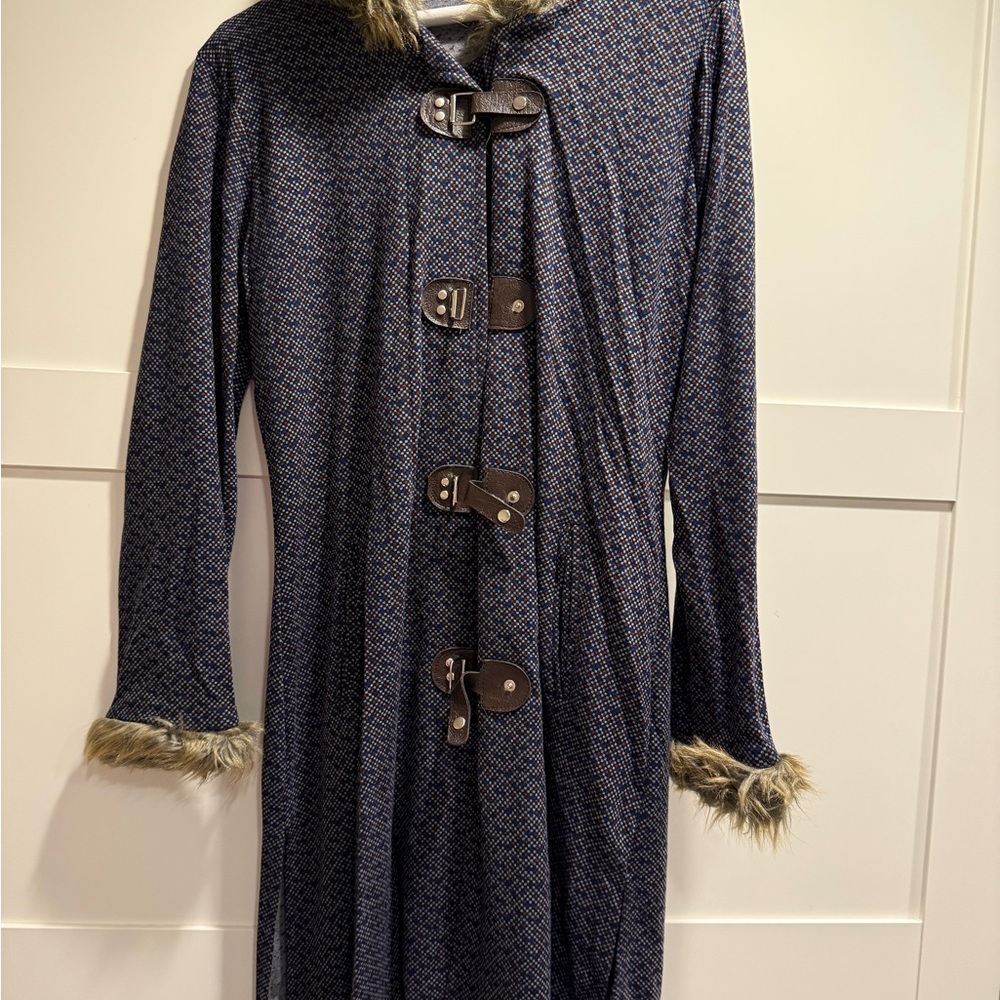 Elegant Blue Patterned cardigan with Faux Fur Trim
